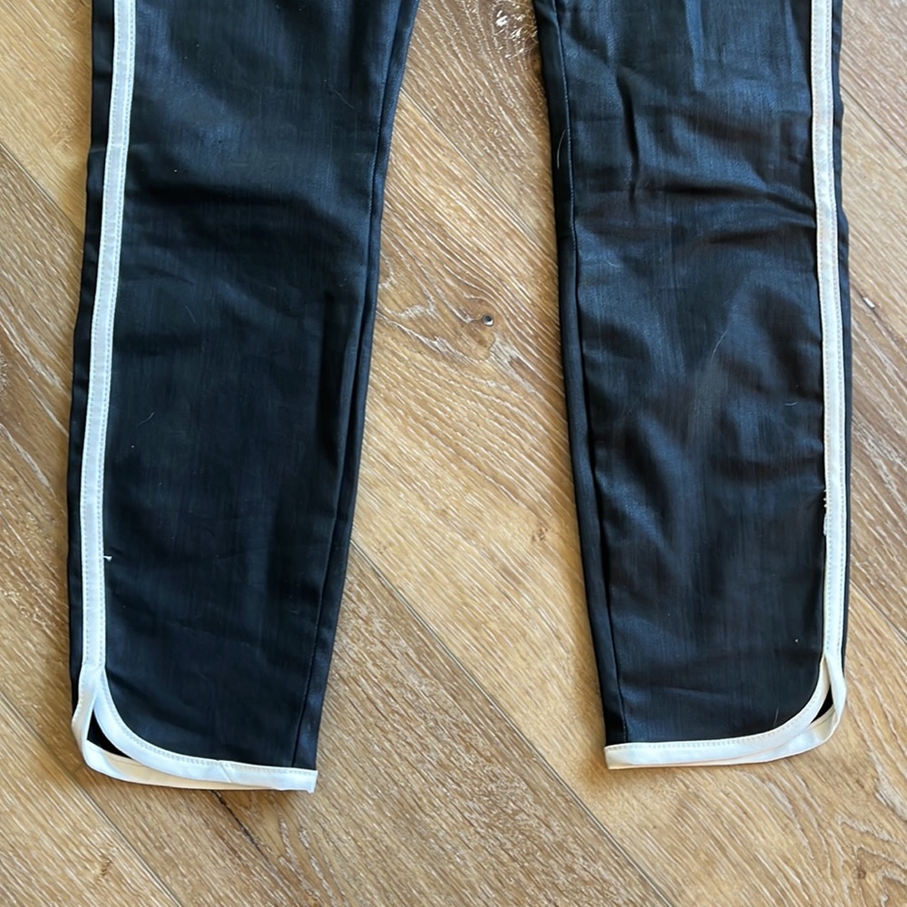 7 FOR ALL MANKIND Sportif Crop Jeans Black & White - Picture 11 of 13